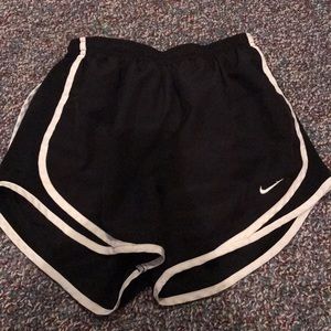 black nike shorts size XS